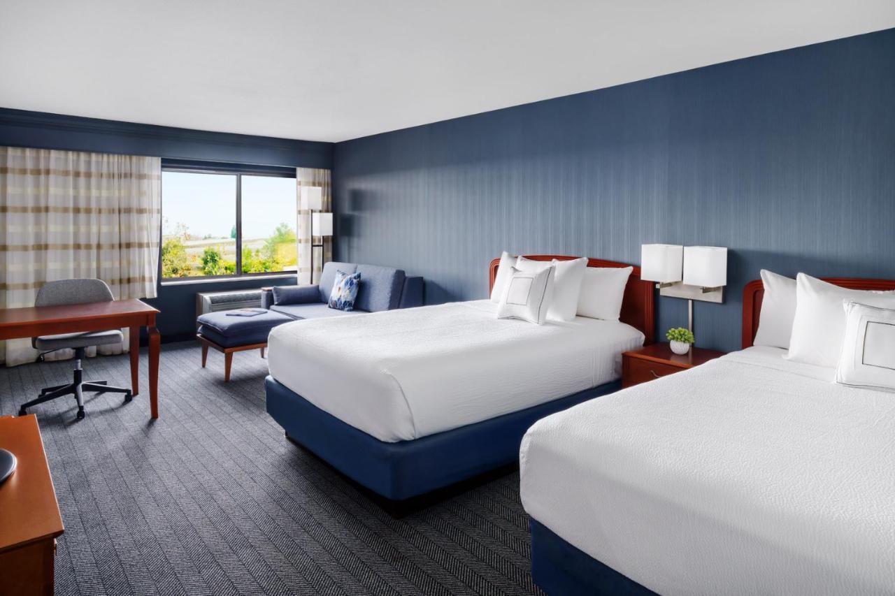 Hotel Courtyard By Marriott Sacramento Folsom Esterno foto
